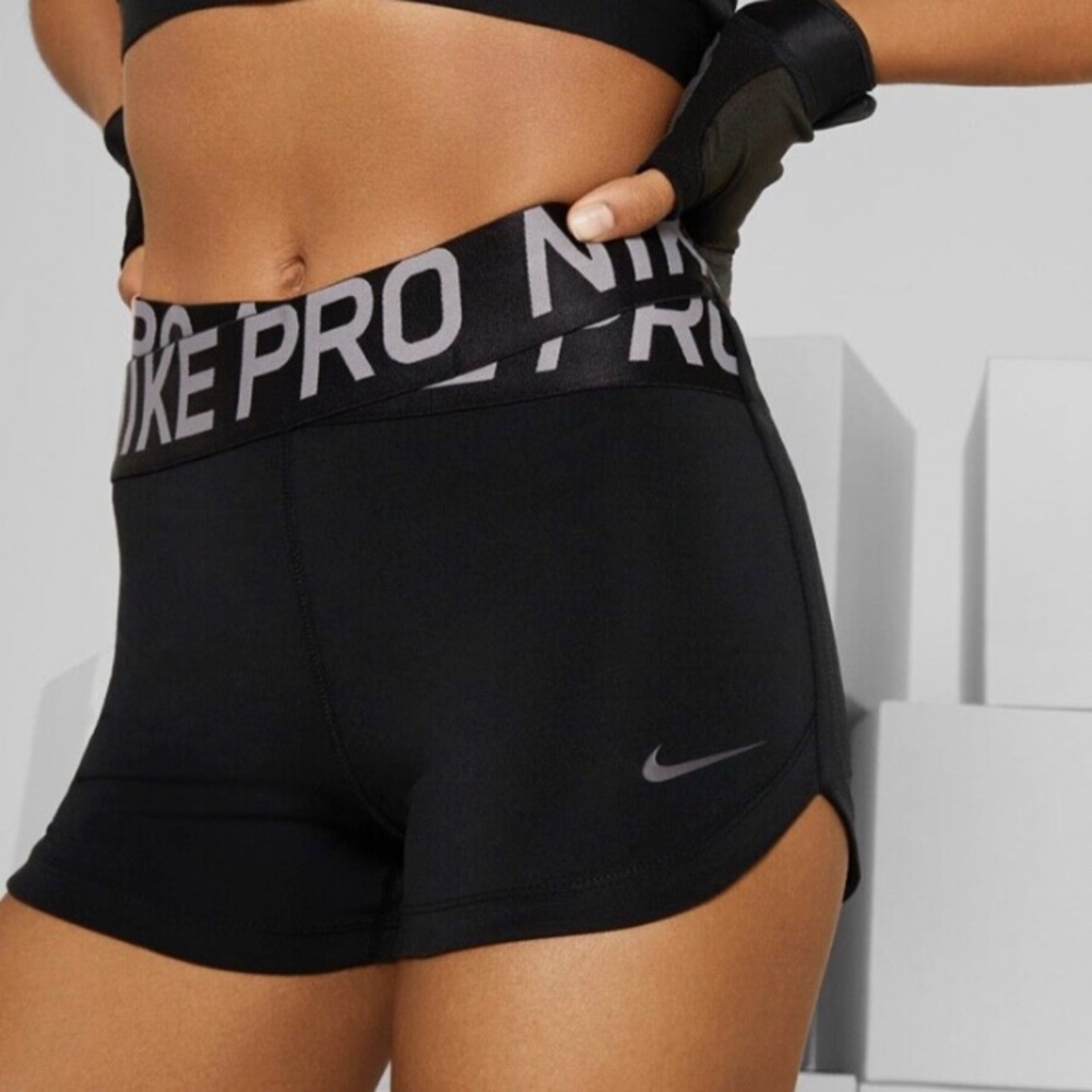 NIKE PRO Intertwist training shorts